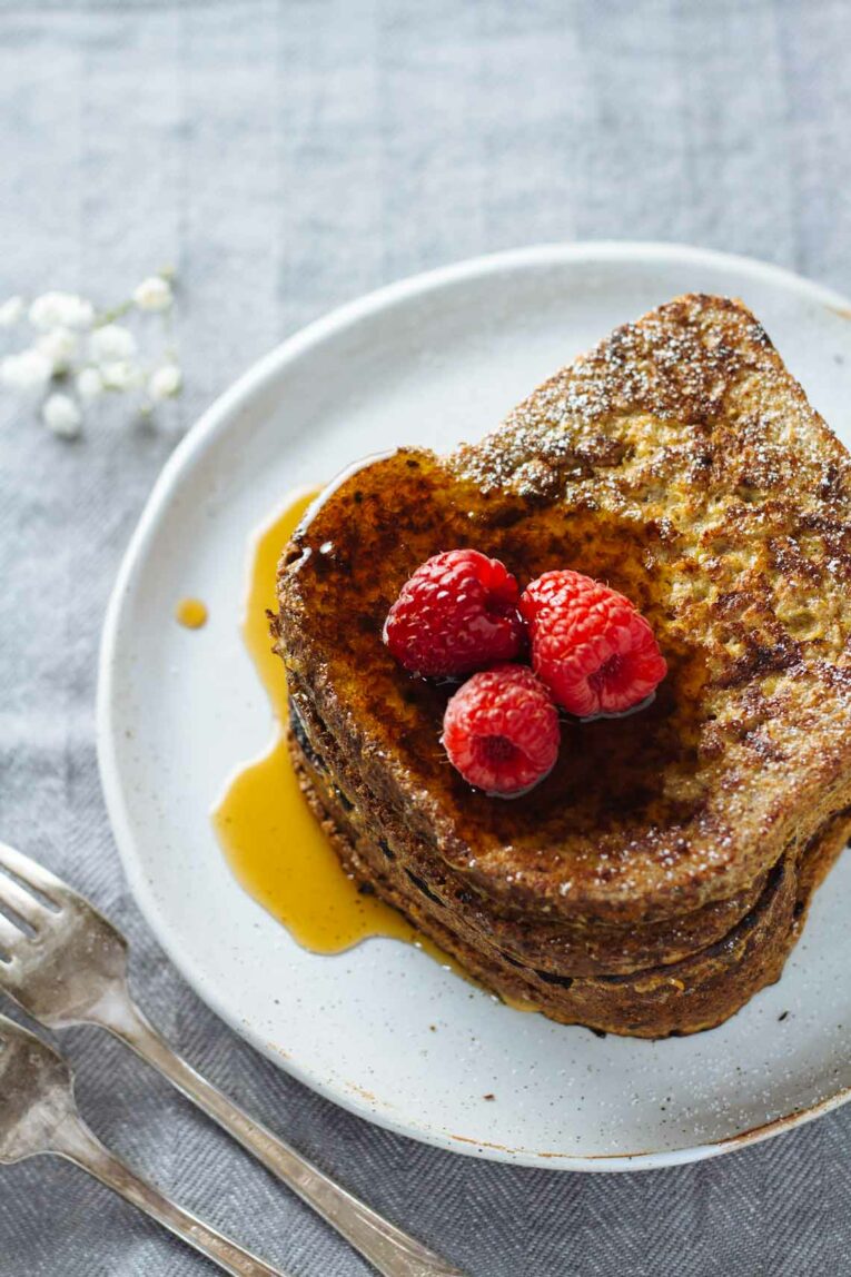 The BEST! Healthy French Toast, y'all. YUM!
