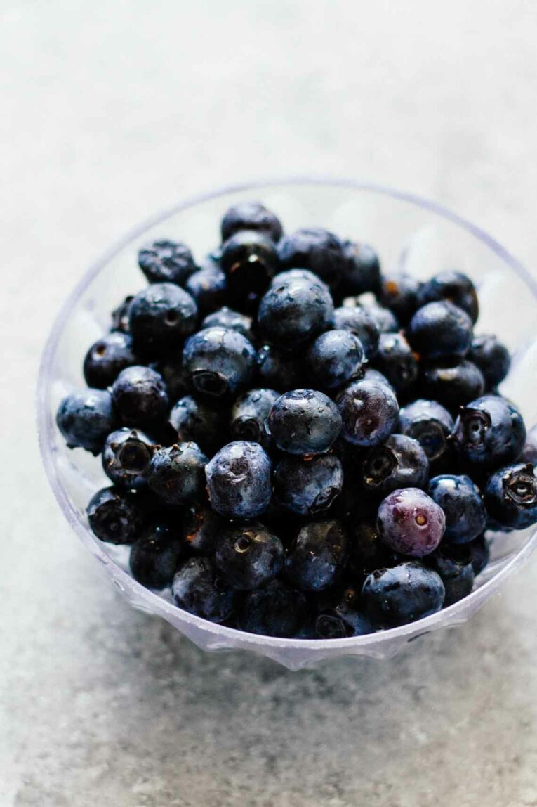 Bowl of blueberries