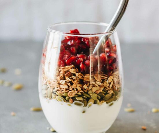 Pomegranate Breakfast Parfait! Vegetarian, gluten free, delicious!
