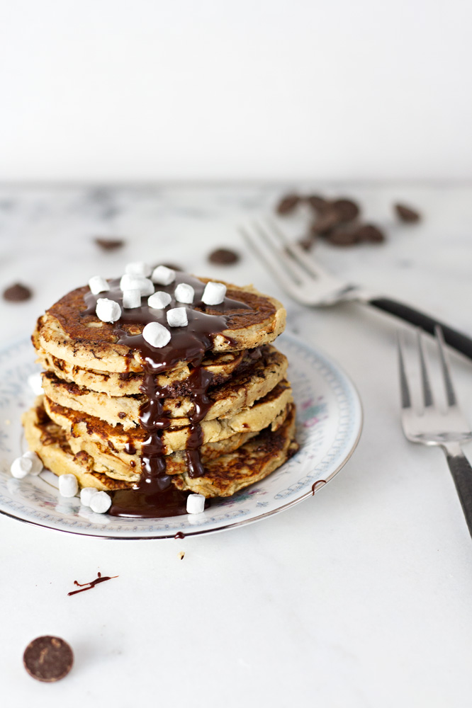 The BEST healthy s'more pancakes!