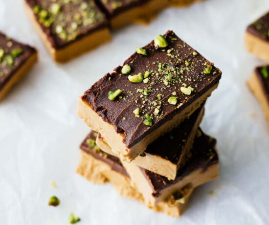 Homemade Peanut Butter Protein Bars!