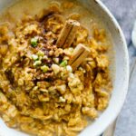 10-Minute Pumpkin Pie Oatmeal! Healthy, vegan, vegetarian, gluten-free, and refined sugar free!