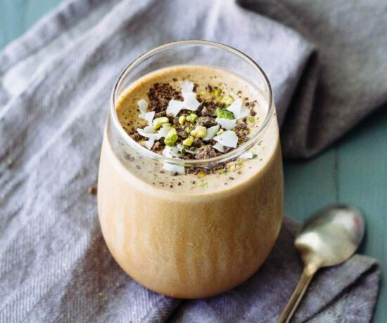 Creamy Mocha Coffee Smoothie! YUM!