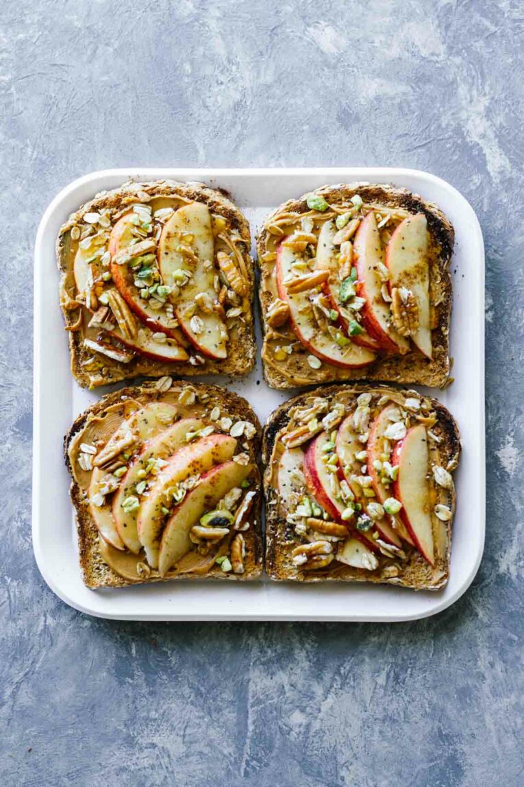Apple Cinnamon Peanut Butter Breakfast Toast! Easy, healthy, vegetarian, and only takes 5 minutes to make!