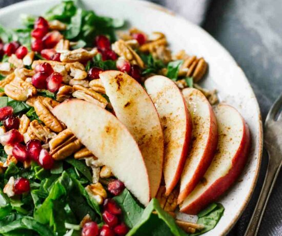 Healthy Holiday Side Dishes, Appetizers, and Desserts: Pomegranate Pecan Salad w/ Cinnamon Apples! Healthy, vegan, vegetarian, gluten-free, and under 10 minutes!