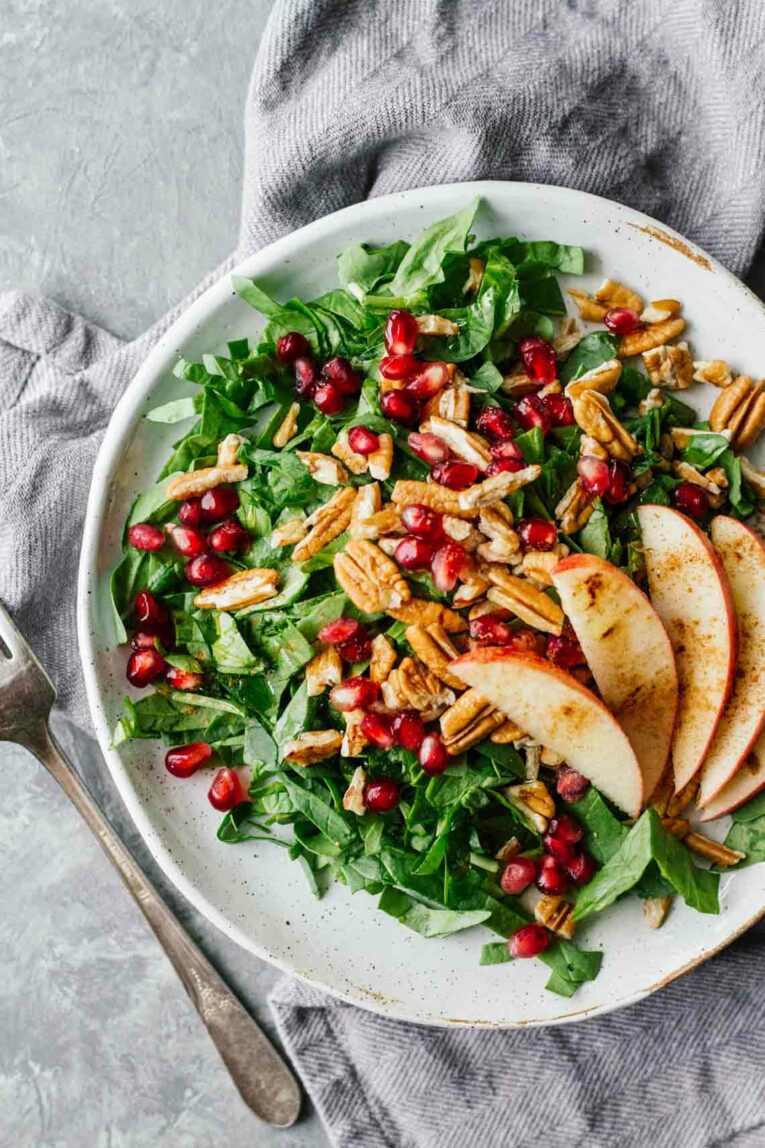 Pomegranate Pecan Salad!