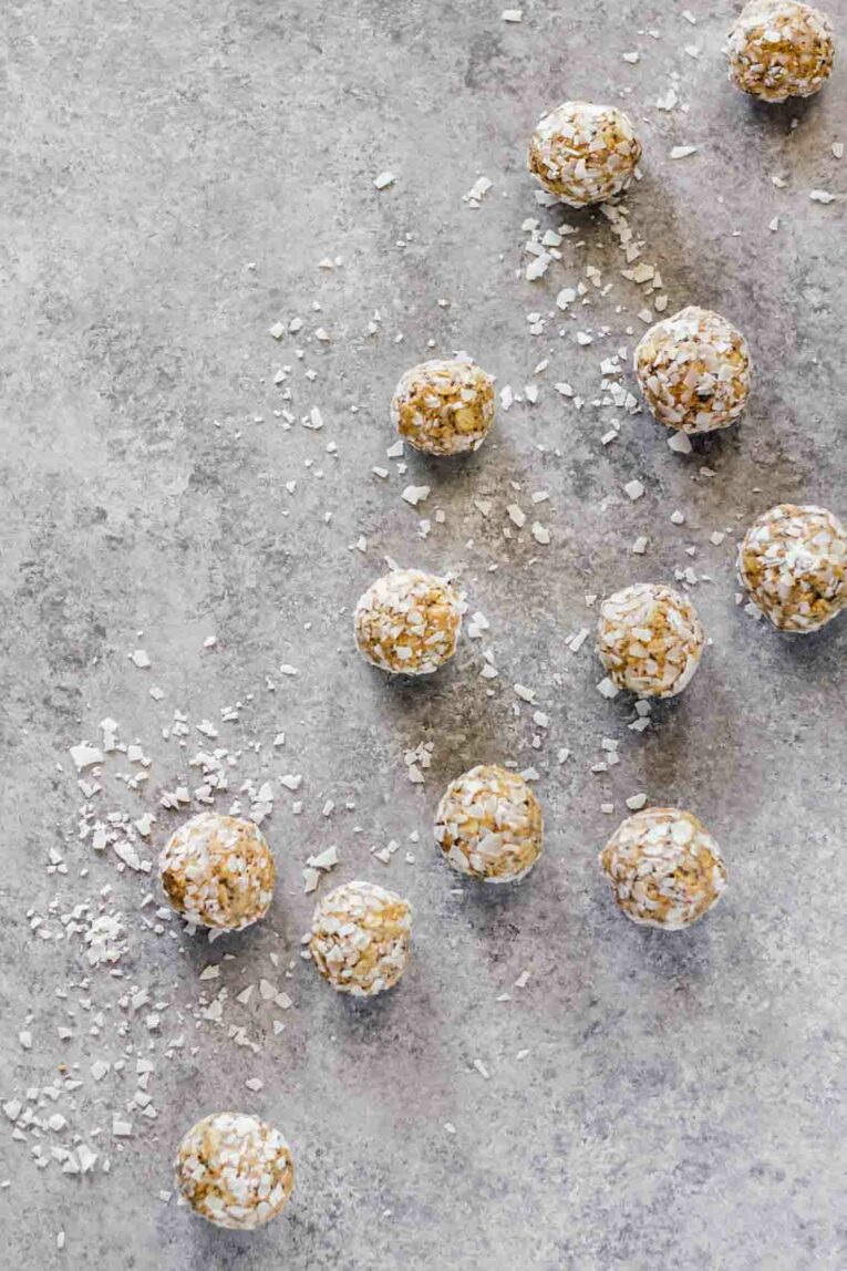 EASY Cinnamon Crunch Protein Bites! Super easy to make, 10 minutes, and loaded with protein. Delicious!