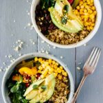 Vegan Meal-Prep Black Bean Quinoa Bowls! Vegan, vegetarian, gluten-free, and super easy to make!