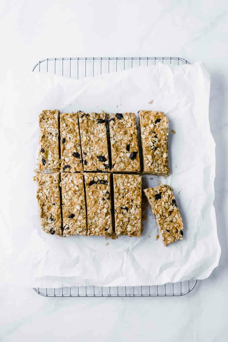 No-Bake Oatmeal Protein Bars