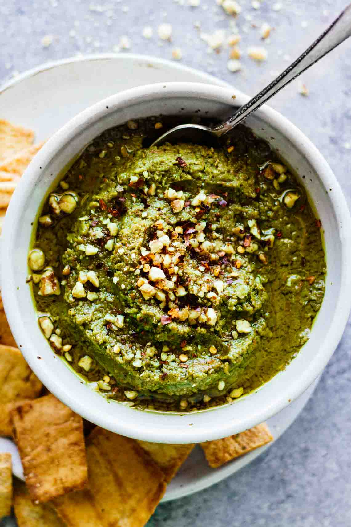 5-Minute Green Hummus! So good and easy to make!