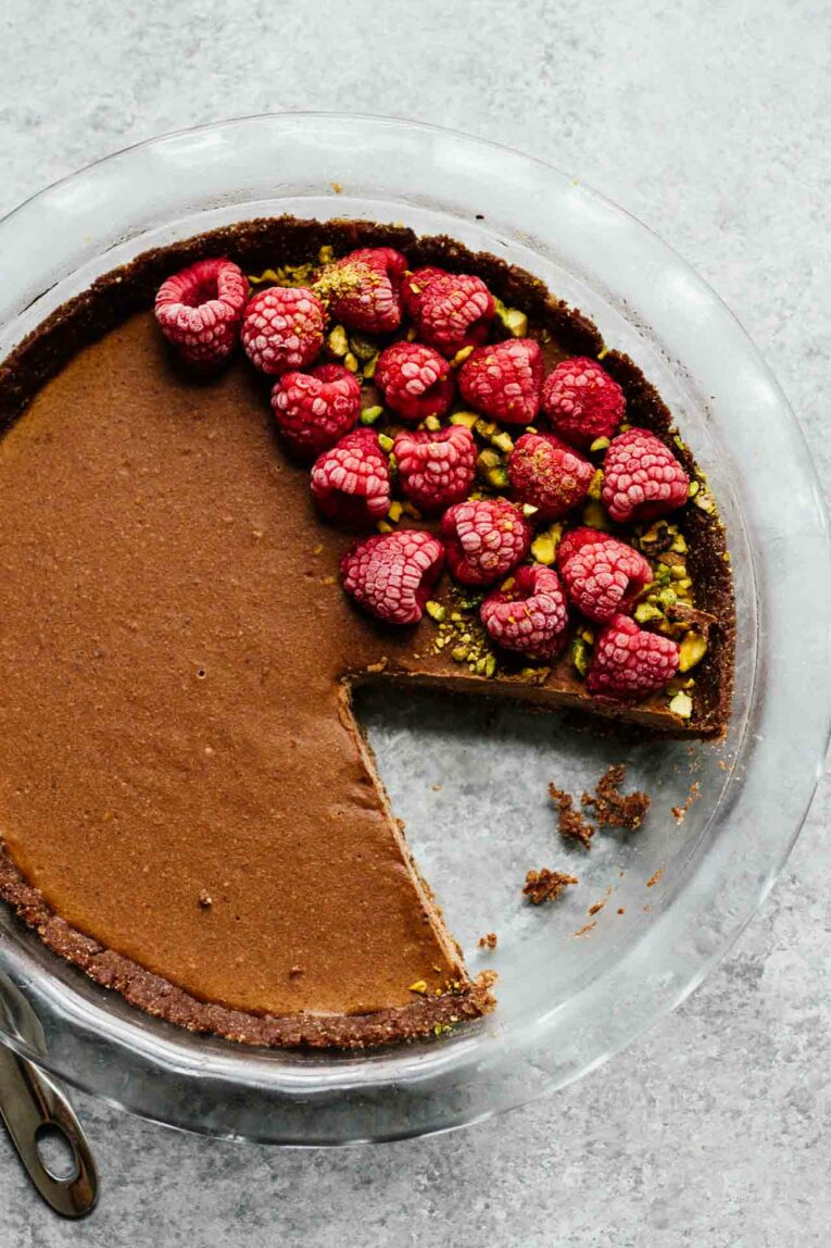 No-Bake Chocolate Hazelnut Pie!