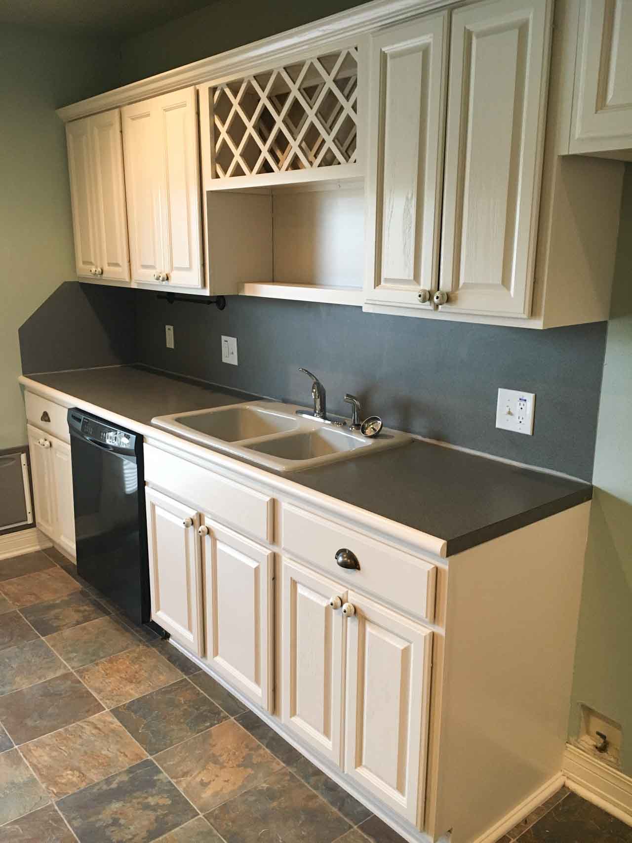 Jar Of Lemons Kitchen Renovation Part 1: Original Kitchen white cabinets, grey backsplash and counters