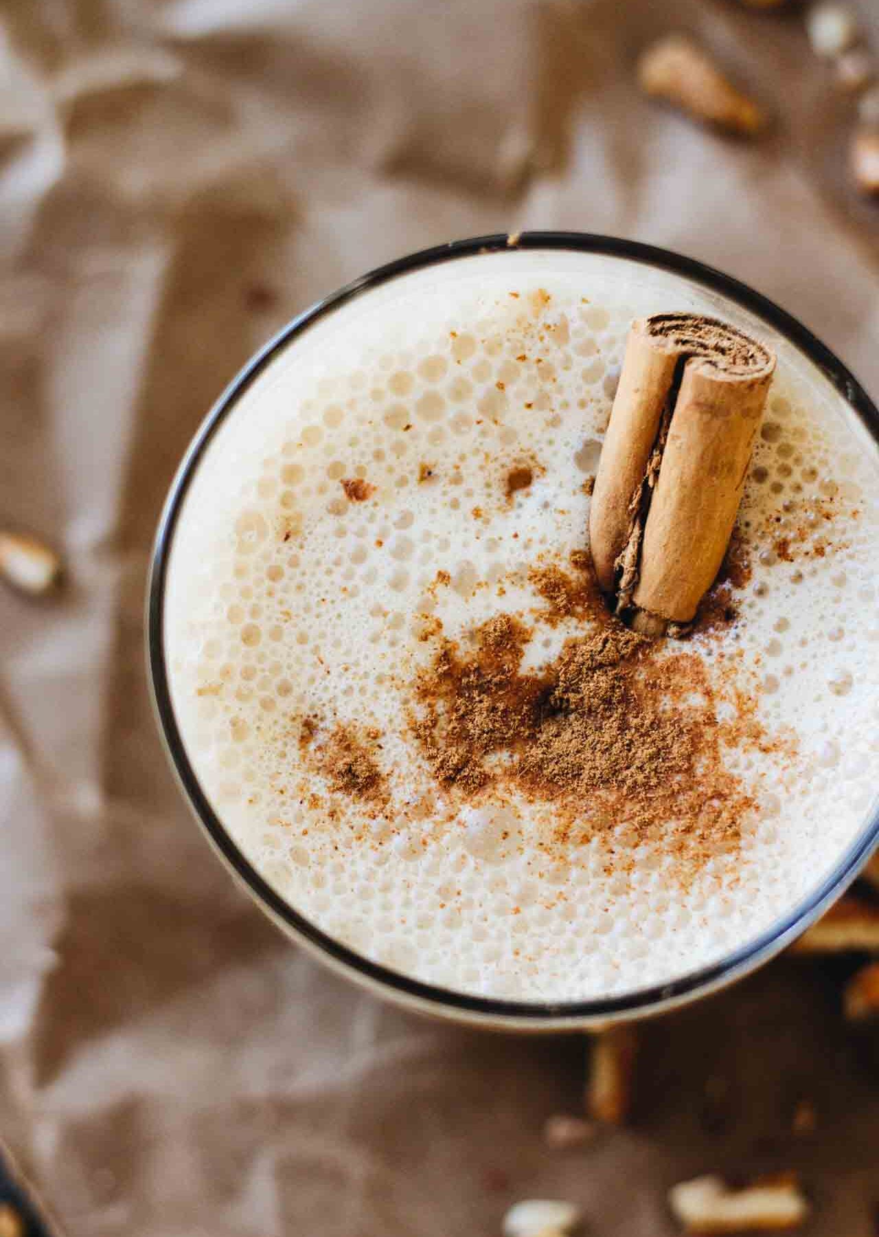 Maple Pecan Latte with cinnamon and creamy froth.