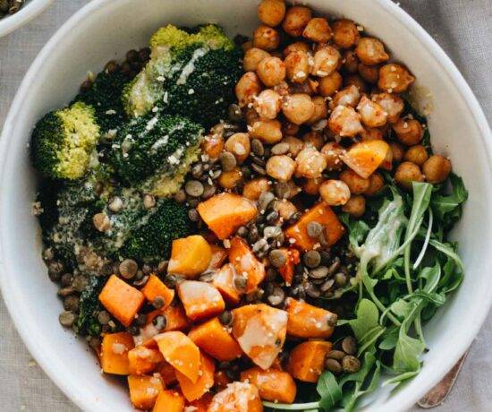 Vegan Chickpea & Sweet Potato Bowls!