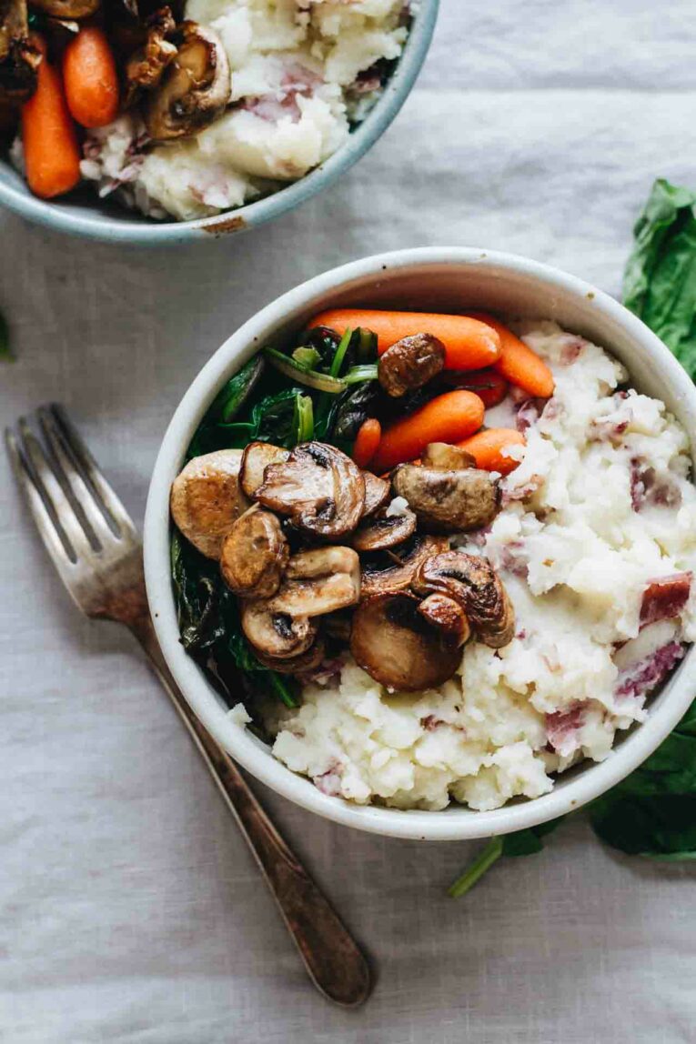 Vegan Loaded Mashed Potato Bowls - so easy to make!
