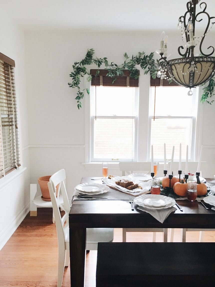 Dining room with fall theme