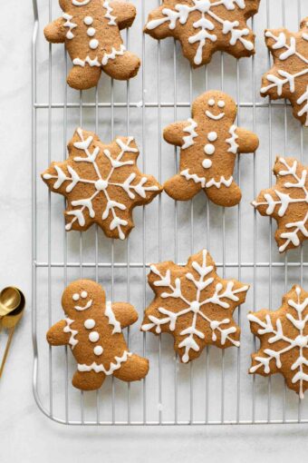 9 soft gingerbread cookies on a cooling rack.