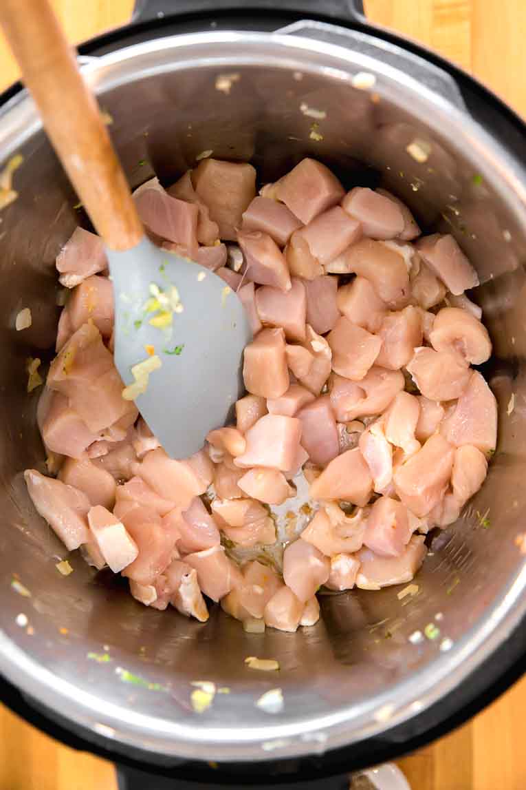 Chicken being cooked in an Instant Pot.