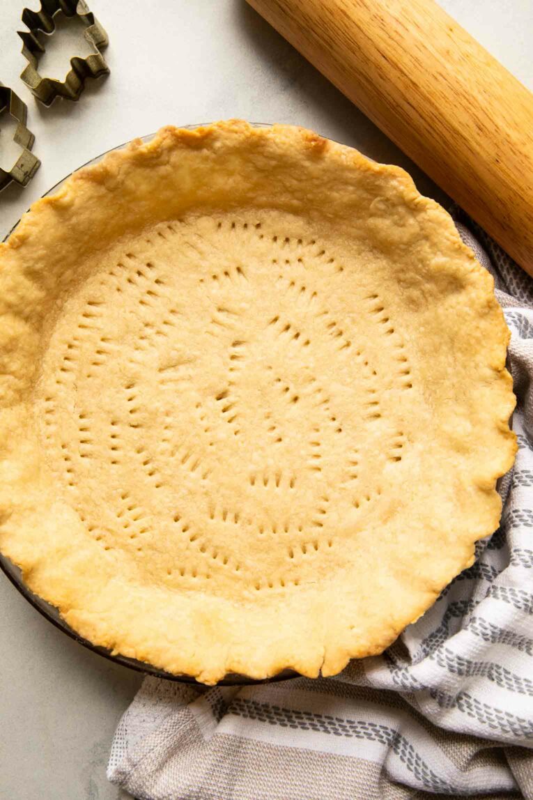Pre-baked vegan pie crust in a pie pan.