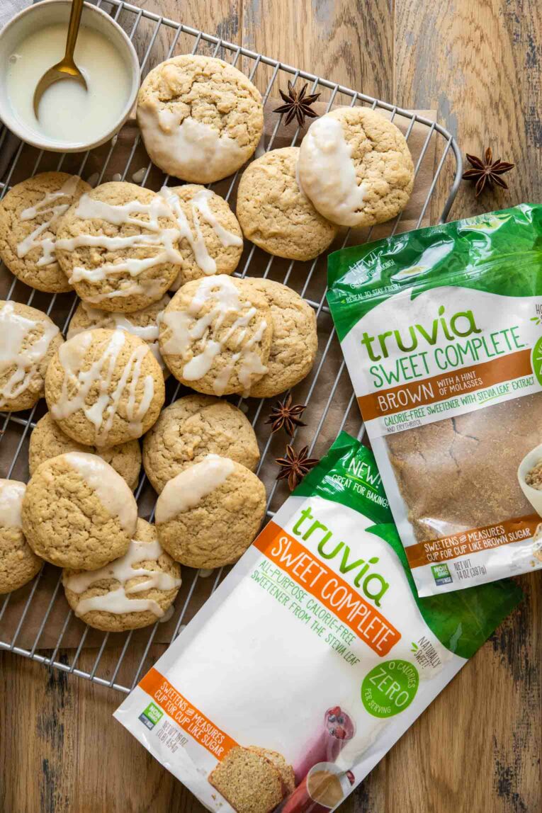 Photo of spiced eggnog cookies and Truvia.