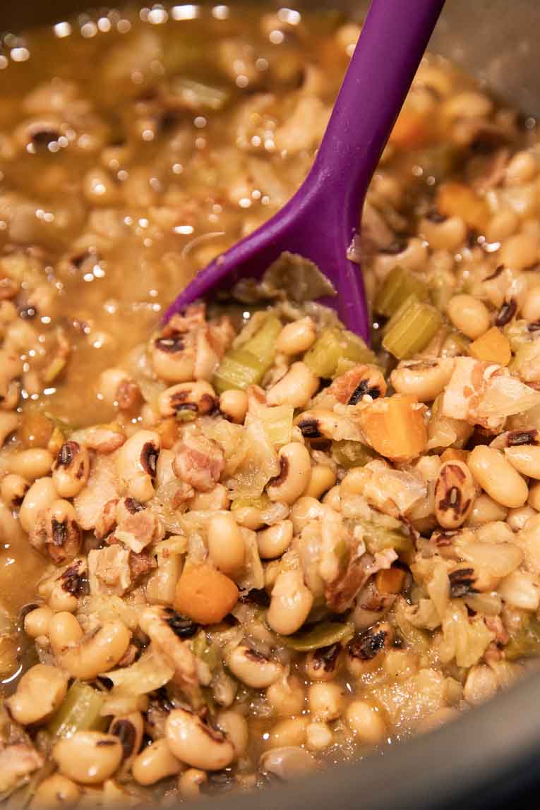 Black eyed peas with bacon cooked in an Instant Pot.