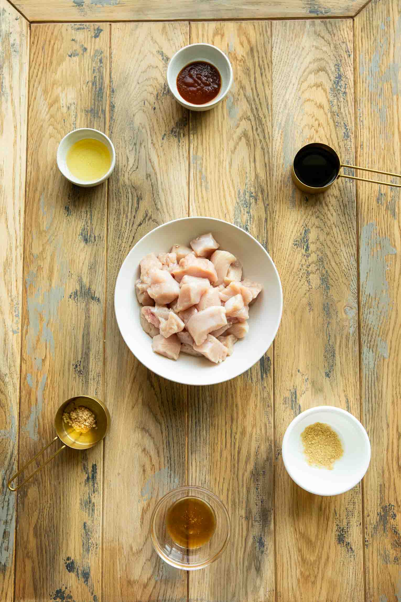 Ingredients for spicy chicken recipe.