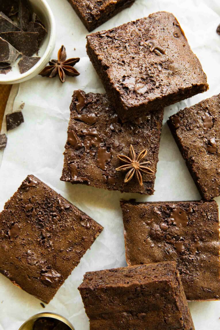 Sweet potato brownies with chocolate and anise.