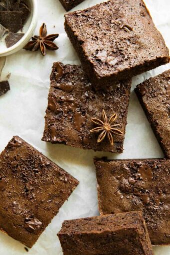 Sweet potato brownies with chocolate and anise.
