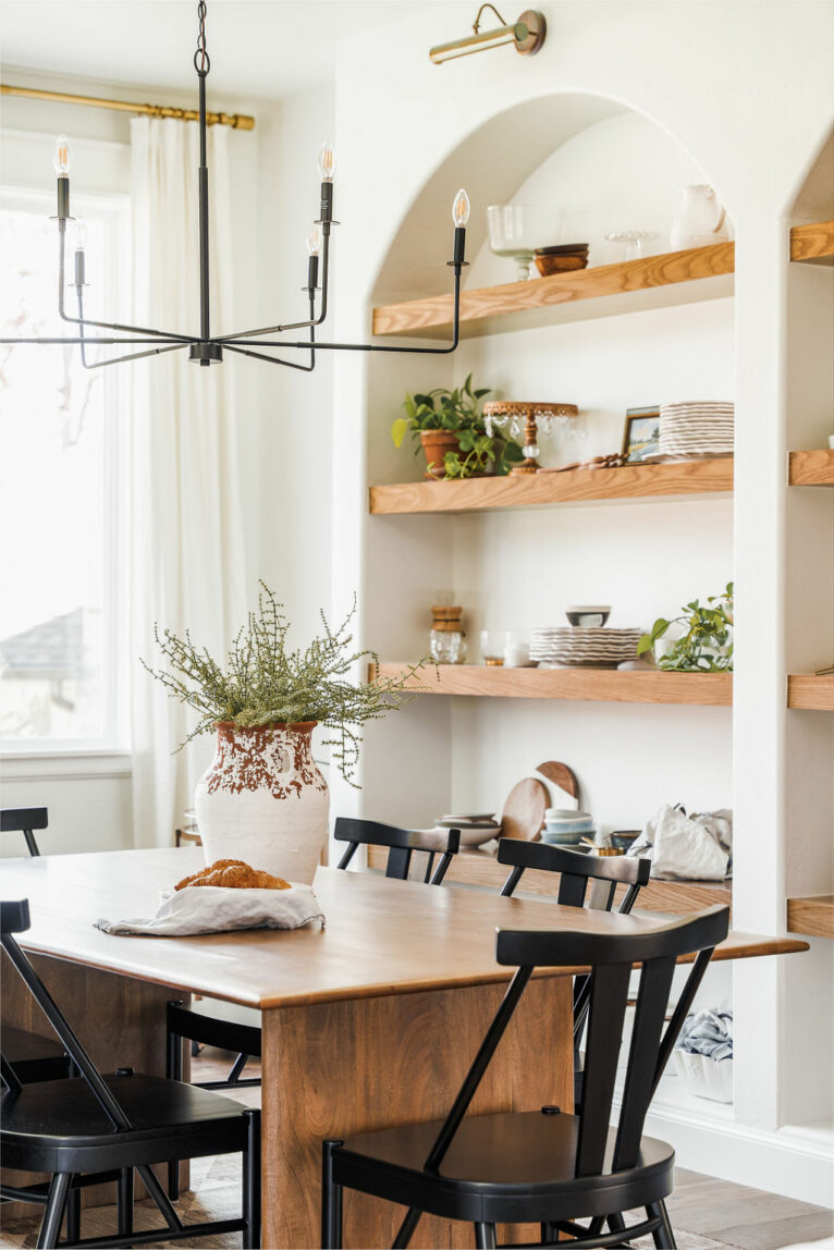 Jar Of Lemons Dining Room design.