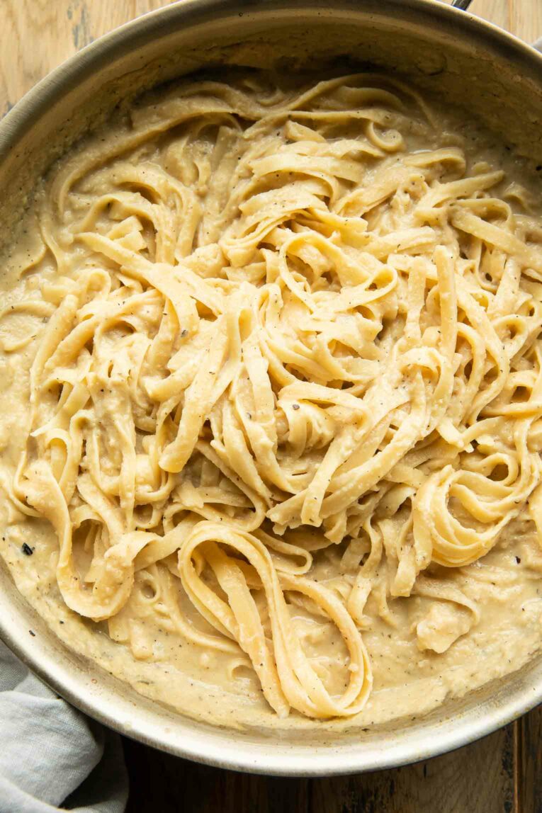 Healthy cauliflower alfredo in a pan.