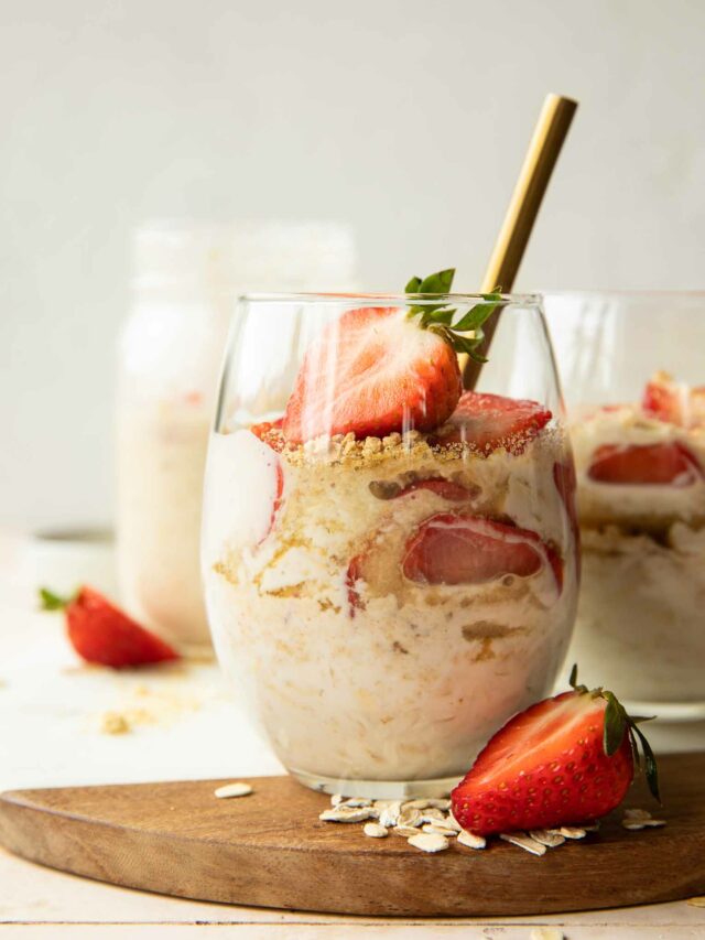 Strawberry Cheesecake Overnight Oats on a white background.