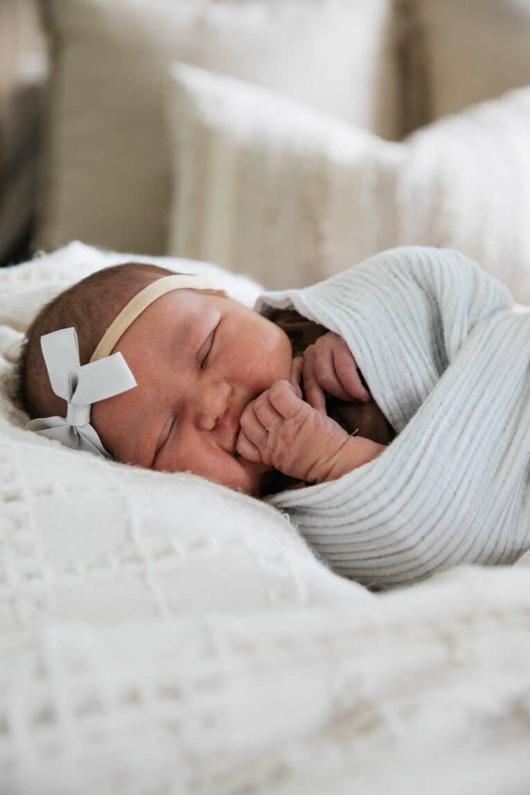 Baby girl newborn photo.