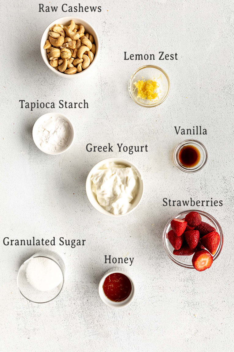 Ingredients for healthy cheesecake bars filling.