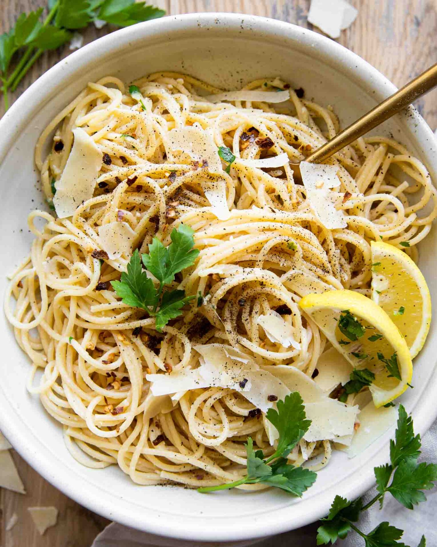 Easy Lemon Garlic Pasta recipe in a large bowl.