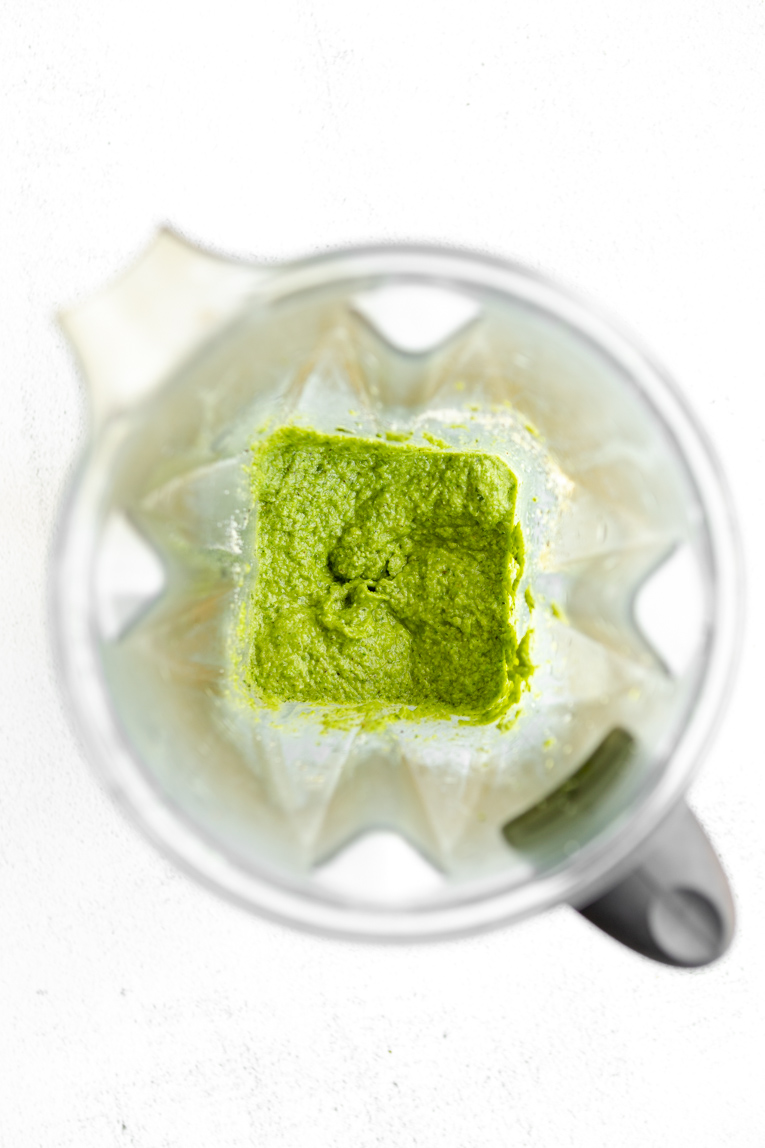 Broccoli pesto in a blender.