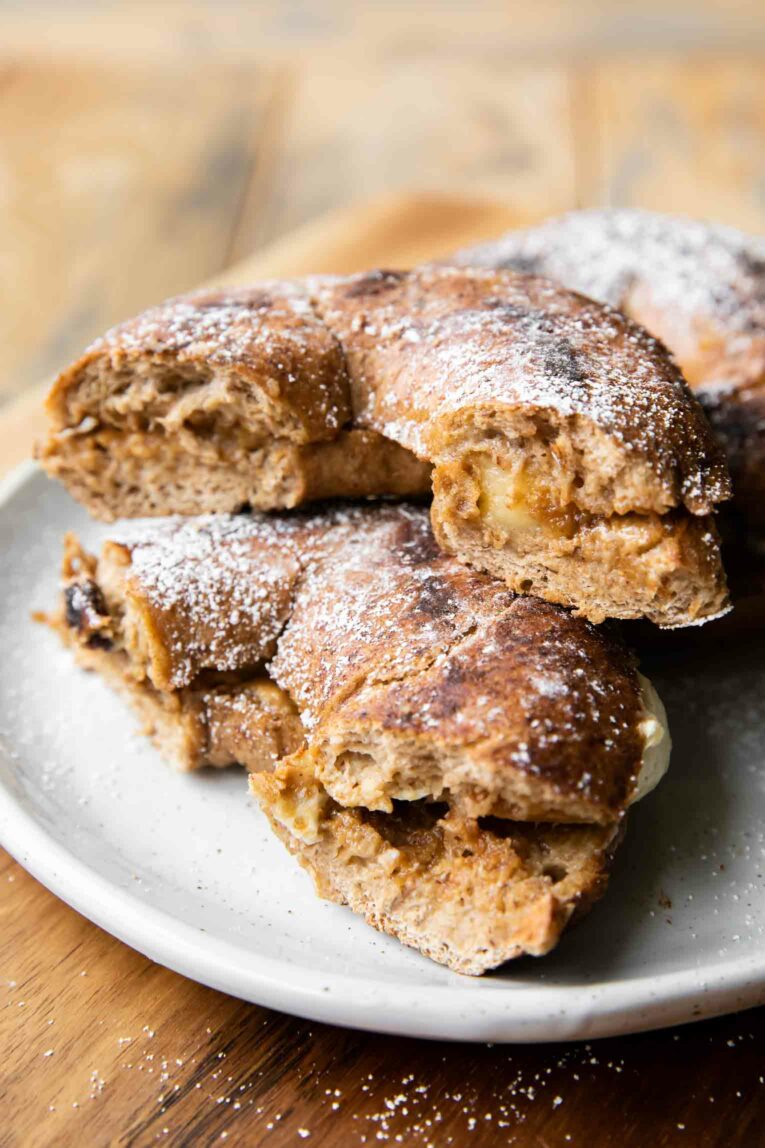 Close up of French Toast Bagels.