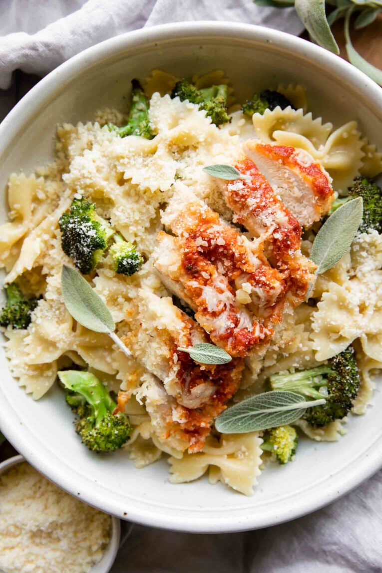 Garlic Parmesan Chicken Pasta with sage and broccoli.