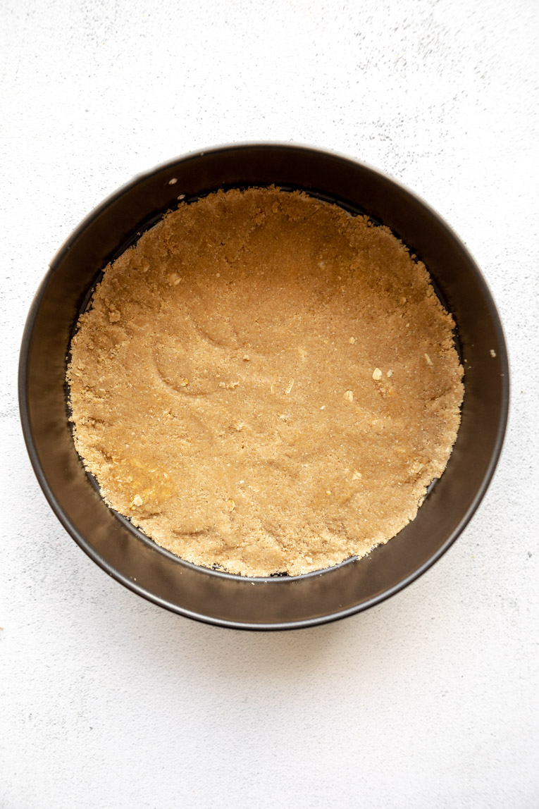 Gluten-free cheesecake oat crust.