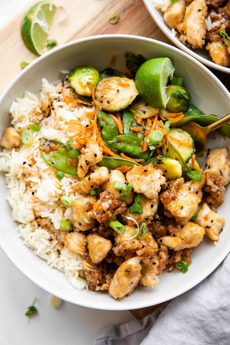 Honey Sesame Chicken Meal Prep Bowls recipe.