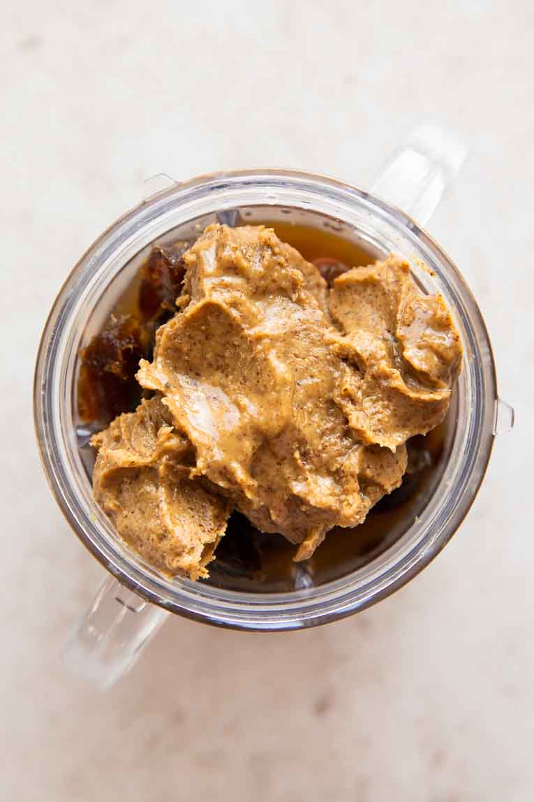 Date filling ingredients in a blender.