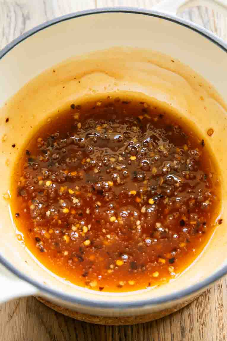 Sweet chili sauce recipe being cooked.