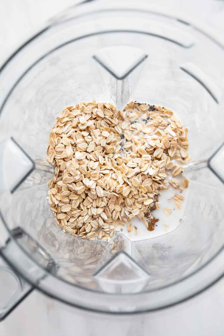 Ingredients for Cookie Dough Overnight Oats in a blender.