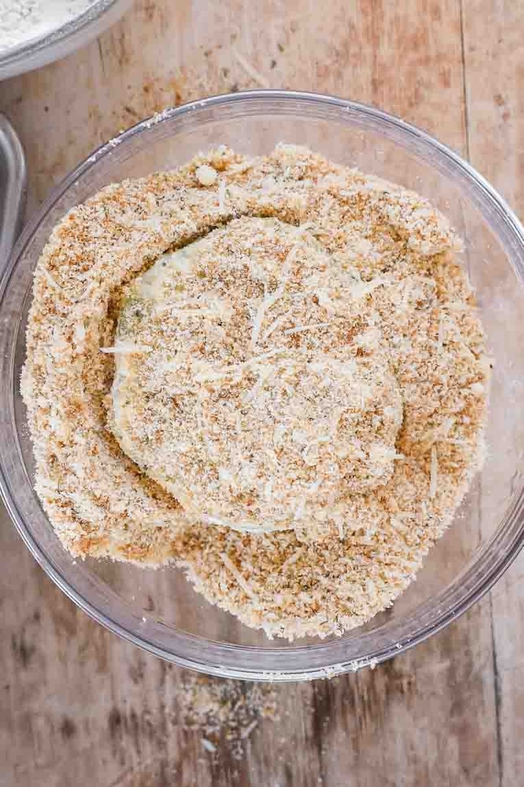 Dipped green tomato in breadcrumbs and flour.