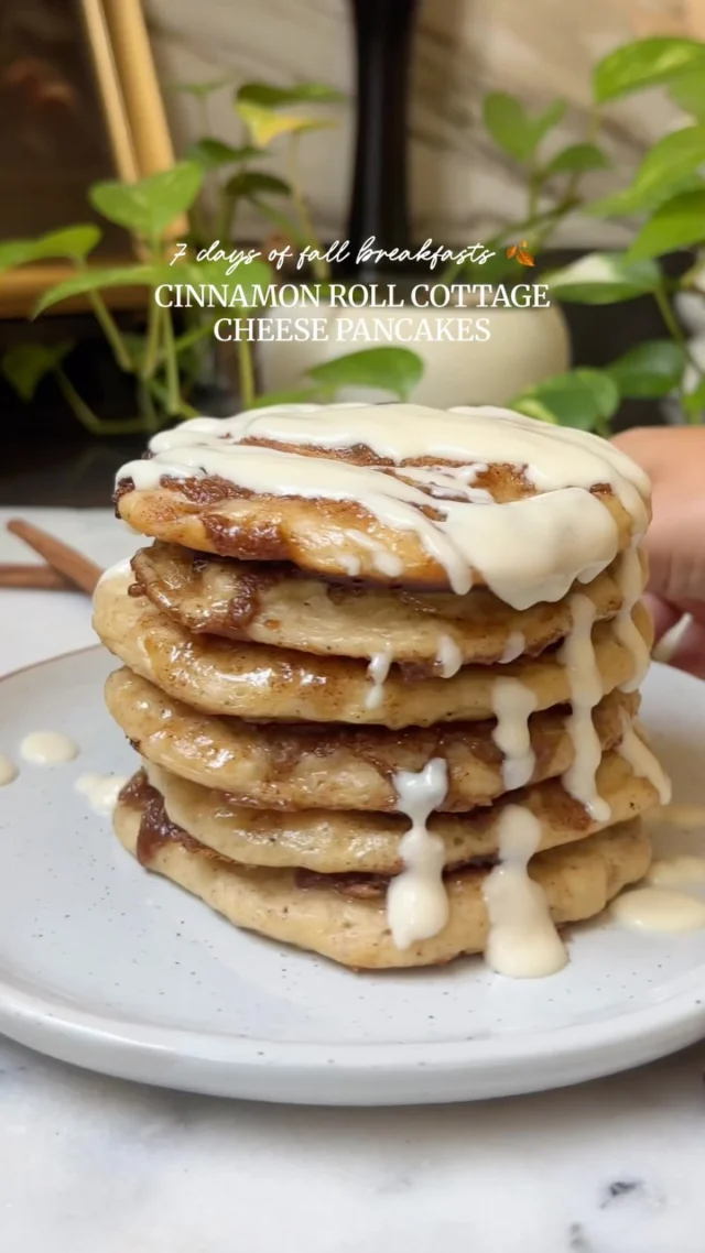 Day 2 of 7 Days of Fall Breakfasts: CINNAMON ROLL COTTAGE CHEESE…